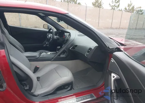 2015 Chevrolet Corvette Stingray Z51 из США, поврежденный, VIN 1G1YH2D76F5100493